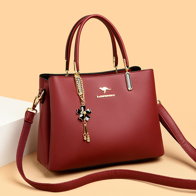 Bag Women's Bag New 2023 Messenger Bag Women's Shoulder Bag Women's Fashion Middle-aged Women's Handbag Women's One-piece Delivery