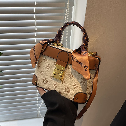 Small Bag Women's 2024 New European And American Fashion All-match Elegant Women's Casual Niche Box Bag Shoulder Crossbody Bag