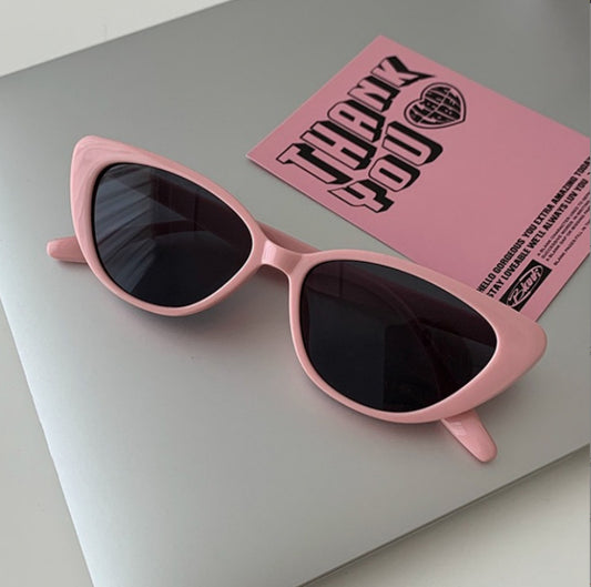 Pink Cat's Eye Sunglasses Women's Small Frame Sunglasses Ins Style Teame Summer Vintage Triangle Cat's Eye Sunscreen Glasses