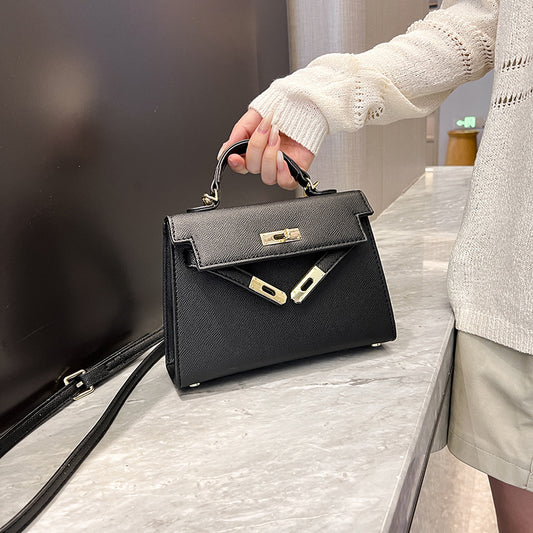 Fashionable Portable Kelly Bag Women's 2024 New High-end Western Style Shoulder Crossbody Bag Commuter All-match Small Square Bag