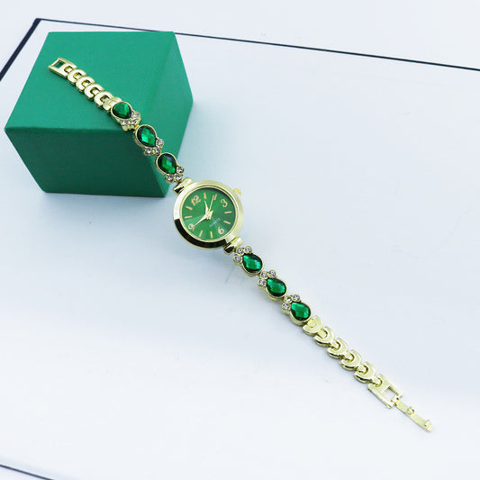 European And American Fashion Women&#039;s Watch Explosive Chalcedony Diamond Light Luxury Temperament Bracelet Watch Student Cat Claw Pattern Women&#039;s Watch In
