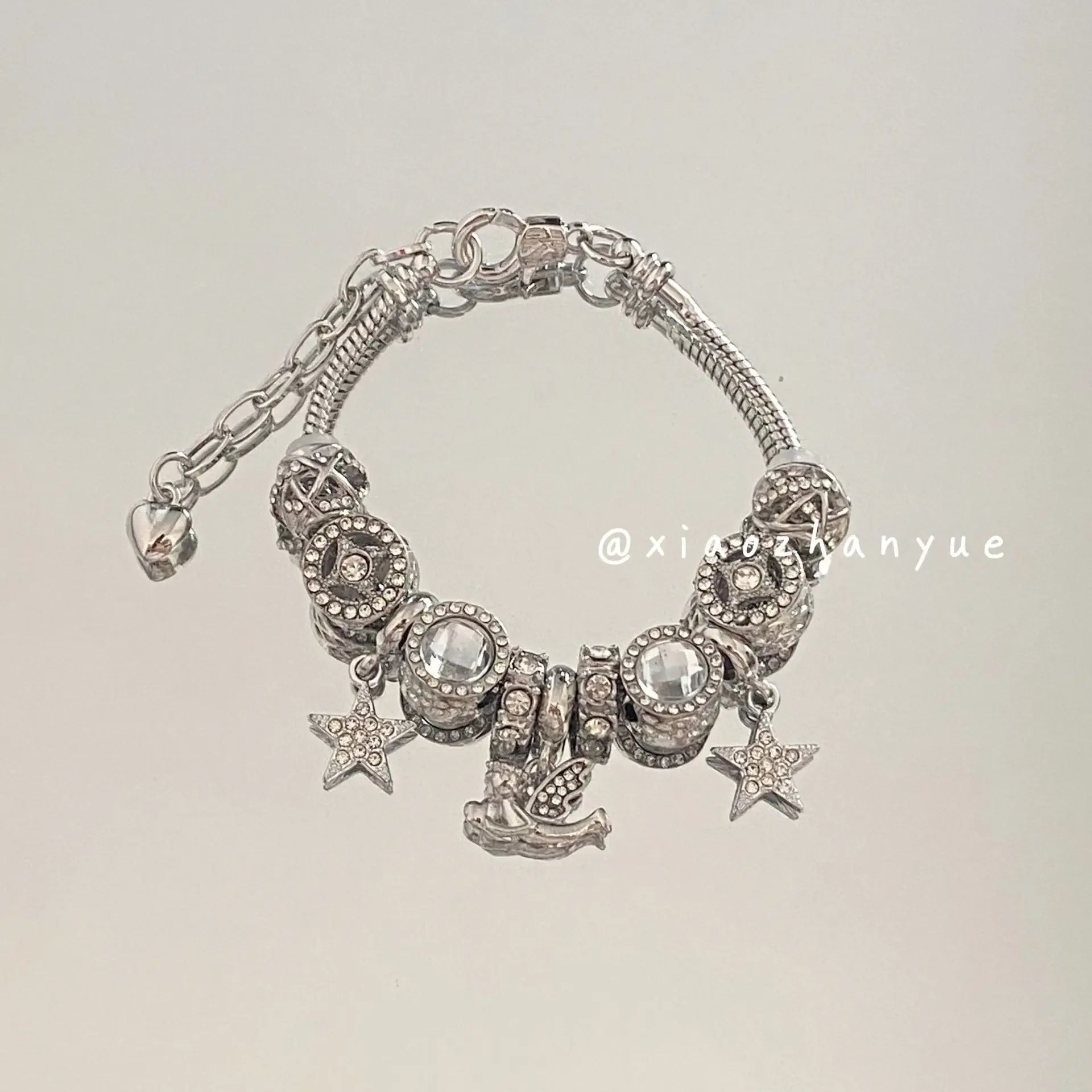 Ins Niche Light Luxury Vintage Panjia Style Bracelet Women&#039;s White Glazed Beads Five-pointed Star Angel Pendant Bracelet