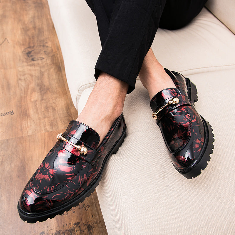 Factory Outlet Bullock Leather Shoes Men&#039;s Carved British Style Korean Wedding Groom Shoes Hair Stylist Tassel Men&#039;s Shoes